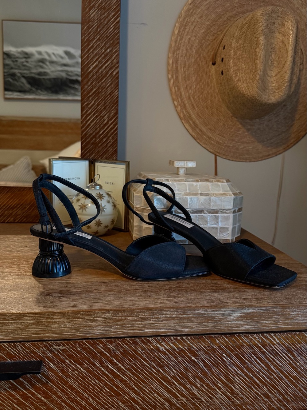 ANTONIO MELANI Black Sculpted-Heel Strappy Sandals